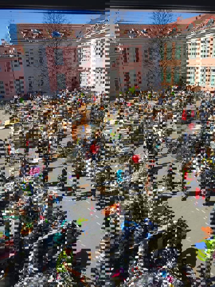 Loppemarked 18. - 19. april 2026